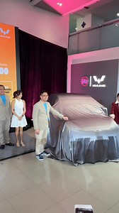 82K views · 494 reactions | Pelancaran rasmi TQ Wuling Bingo EV di Malaysia, sebuah lagi EV paling mampu milik untuk pasaran Malaysia. Harga bermula dari Bingo EV Pro: RM 62,800.00 333km Bingo EV Max: RM 67,800.00 410km #bingoev #tqwuling #caretamalaysia #review | Careta | Facebook