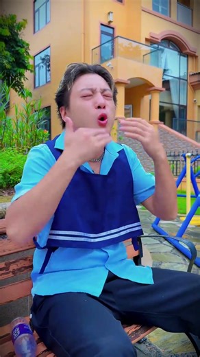 El niño crea una fuente de agua natural #SecondLife #Carnicero de conejos #Ángel