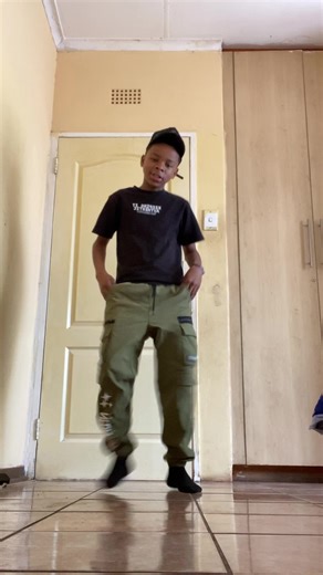 KIKZO OFFICIAL (@kikzo_rsa)’s videos with Dwa Ngamabomu - Super Mosha