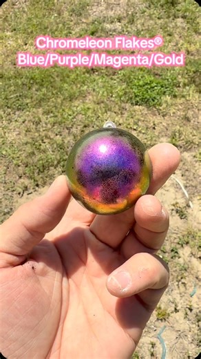 Have you seen our Chromeleon® Flakes yet? These ultra light color shifting flakes are sure to make your project pop out with amazing color! 朗 Check out all of the colors options on our site!  ~SolarColorDust.com #solarcolordust #chromeleonflakes #colorshifting #nailart #resinart #colorpop #flakes | SolarColorDust.com | Facebook