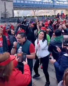 85K views · 10K reactions | From the gritty roads of home to the cobbled streets of London, Boomer parties for BBM chant it louder than Leni's rowdy Zoomers at last night's Ortigas rave (https://fb.watch/bUC-4Ca5yO/). | VIDEO: IG @jerseyvelasquez23 | Daily Tribune | Facebook