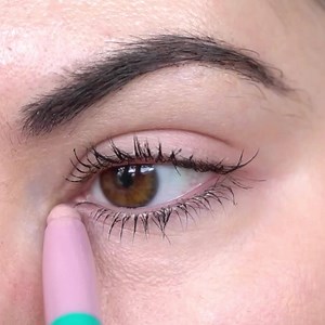 The instant eye lift for those mornings when you're mentally (and physically) still in bed. | Thrive Causemetics