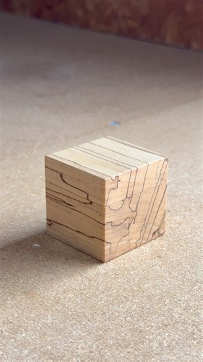 41K views · 179 reactions | #woodworking I made a tiny wooden box out of scrap wood!When you think of a “box,” you might imagine assembling several parts together, but there’s actually a simple way to carve it from a single piece of wood.For this build, I used a drill from @starm1923 and spalted beech as the material I post short videos every day!Please don’t forget to like and subscribe  | ティーダブリューシーデザイン/TWCDesign | Facebook