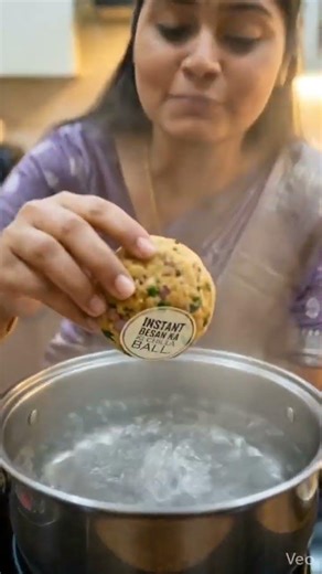 besan ka chilla🥧 #bollywood #paneerroll #bollywoodmemes #recipe #memes #funnymemes #foodie #indianfo