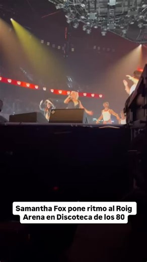 Samantha Fox pone ritmo al Roig Arena en Discoteca de los 80 | Las Provincias