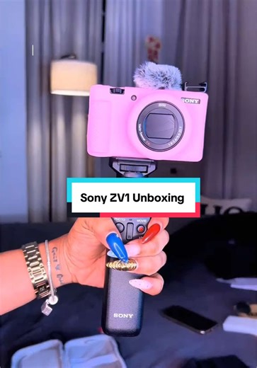 Unboxing the Sony ZV1 Camera for Vlogging
