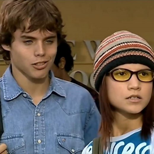 Benjamin Rojas & Camila Bordonaba - Rebelde Way