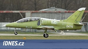 Nástupce albatrosu boduje. Nový L-39NG testovali slovenští letci - iDNES.cz