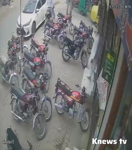 9.8K views · 74 reactions | Dr Khalid Rafiq ka clinic sa CD 70 24 model chori howi ha چور کو پہچاننے میں ہماری مدد کریں | Khanewal | Facebook