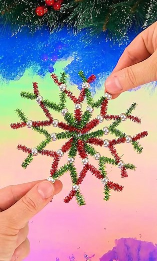 DIY Pipe Cleaner SNOWFLAKE | DIY by Pipe-Cleaner-Crafts B