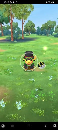 Pokémon GO - Catching a Dapper Red Pikachu