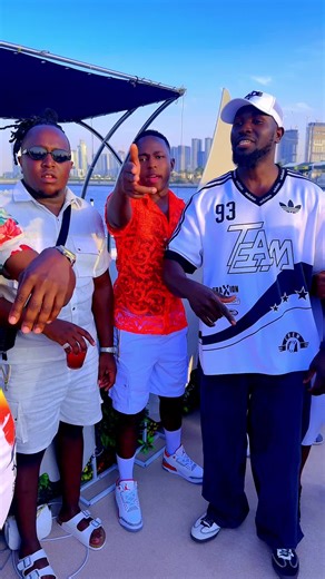 ‏Mniwache sasa ayam tired😂@@mc.gogo- @Djay Daffy #kasongo