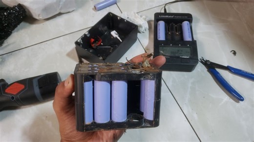 HABIS COD HP BUAT DIBIKIN MODEM