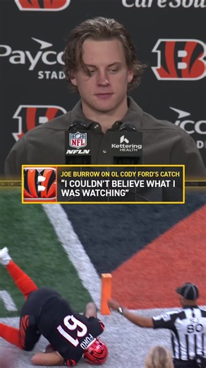 Joe Burrow couldn't believe his O-Lineman made the catch 🤣 #JoeBurrow #Bengals #codyford