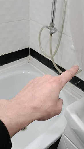 ПЛОХОЕ РЕШЕНИЕ. ЧТОБ НЕ СОВЕРШАТЬ ПОДОБНЫХ ОШИБОК. СМОТРИТЕ НАШ ПРОФИЛЬ@Sever #отделка #дизайн #совет #тикток #решение #лучшее #ванна #топ