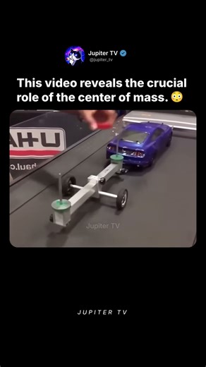 Center of Mass – The Key to Stability ⚖️