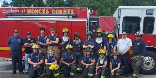 Berkeley Co. high school students training to become firefighters