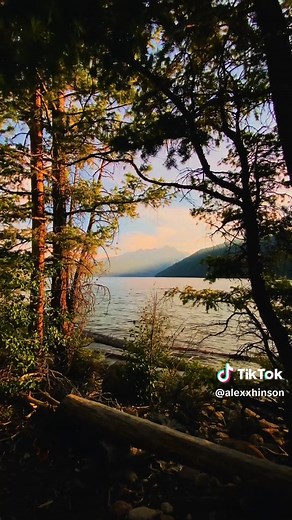 Exploring the Majestic Sawtooth Mountains in Glacier National Park