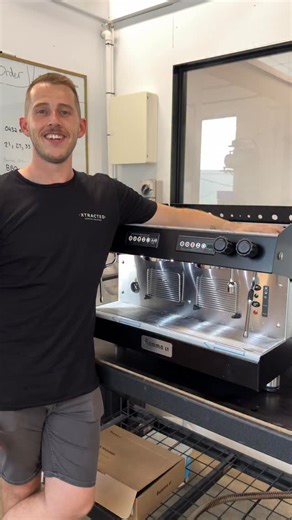 🔥 NEW MACHINE — CARAVEL BARISTA 🔥 🇵🇹 Built in Portugal. Engineered for baristas. Designed for Australian cafés☕️ The latest @fiammaespresso CARAVEL BARISTA now comes upgraded with: ✅ Shot timers for consistent extractions ✅ Cronos touch pads for smooth, responsive control ✅ PID temperature stability ✅ Integrated barista lights for a clear view of every shot All of this is built into a rock-solid heat exchanger platform — ideal for new cafés, mobile operators, offices, or anyone wanting a dep
