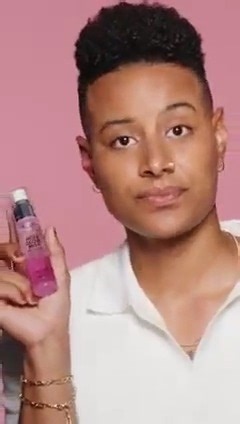 Wake up your skin with a moisturizing glow 🌹✨ Shop our PhotoReady Rose Glow Face Mist at leading retailers nationwide. #RevlonTrinidadandTobago #CelebrateBoldly #LiveBoldly | Revlon Cosmetics - Trinidad and Tobago