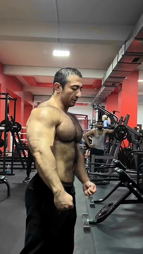 Bodybuilding Poses: Perfecting Your Flex in the Gym