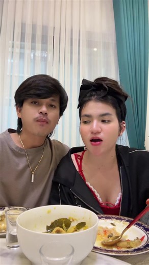 វីដេអូ​របស់ Oun Navin2✅ (@oun.navin2) ជាមួយ original sound - Oun Navin2✅