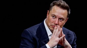A film on Elon Musk? Biopic based on Walter Isaacson is in the works