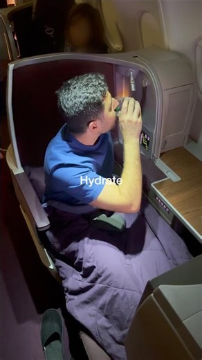 Full-Flat Bed Setup On Thai Airways A330 Business Class