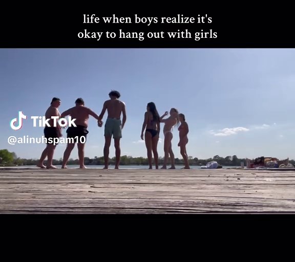 Boys and Girls: Embracing Mixed Friend Groups