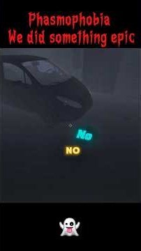 Is THIS the correct way to play Phasmophobia? 😅😅 #phasmophobia #phasmophobiagame