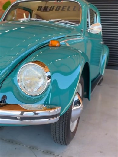 VW Fusca 1300. 1974 . . Carro sem nenhum tipo de restauração, pintura completamente original, 5 pneus ainda originais de fábrica, tapeçaria intacta totalmente original, cor raríssima, carro em raríssimo estado de conservação, assoalho intacto, faróis e lanternas originais, todos os vidros originais, para entendedores, sem detalhes, revisado. ➖➖➖➖➖➖➖➖ #fusca #1300 #fuscao #volks #fuscabrasil