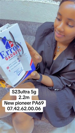 Unboxing the S23 Ultra 5G and PA69 Gadget