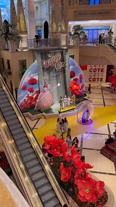 838K views · 10K reactions | Wizard of Oz free activation in Las Vegas! Located inside the grand Canal shops at the Palazzo. | Marco Murillo | Facebook