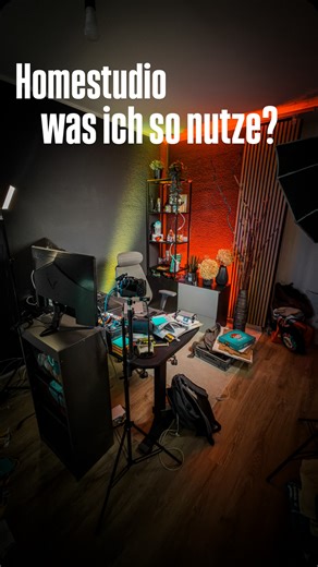 Christian Manshen on Instagram: "Mein Arbeitsplatz als NotSan & Creator – so produziere ich wirklich Viele wollten wissen, womit ich meine Videos und die „Medikamente to go“-Reihe drehe und schneide. Heute zeige ich euch mein Home-Setup: Ich schneide mit DaVinci Resolve Studio, filme mit der Canon EOS R7 und oder iPhone 16 Pro, Ton gibt’s über die DJI Mic 2 Fürs Grading hilft mir u.A.Datacolor Spyder Checker. Für Live-Produktionen zuhause läuft ein ATEM Mini Pro, im Studio arbeite ich zusätzlich