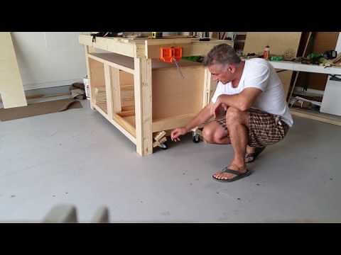 Very simple Retractable casters