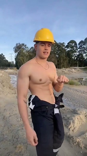 Mathew Summer - handsome with dance moves ✨🔥