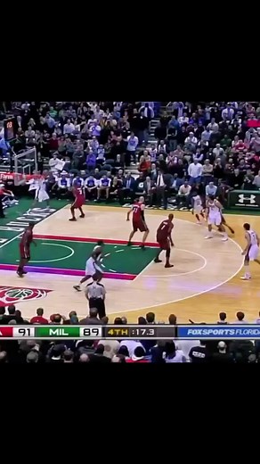 #earlboykins at 5’5!!🔥 Saves the day for the Bucks against #lebronjames and the #miamiheat #nbathrowback #nbahighlights #clutchmoments