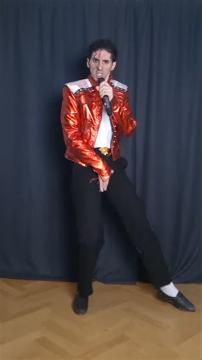 Beat It (Tribute to ‪@MichaelJackson‬ by ‪@mjmichaelking‬)