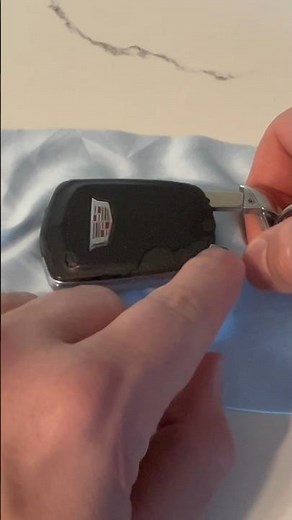Cadillac XT5 key fob repair #keyfob #cadillac #automotive #diy #repair #xt5 ￼