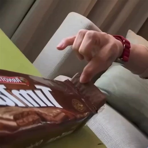 The Delight of Tasting Chocolate