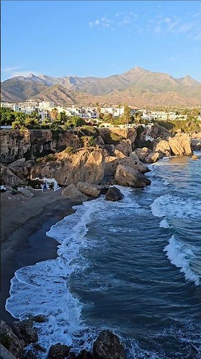 🇪🇸Nerja — The Dreamy Seaside Town of Costa del Sol 🌊✨