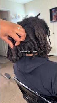 He was attempting to switch from traditional locs to free form but didn’t 🤦🏽‍♀️🤦🏽‍♀️ #locrepair