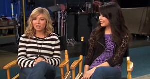 Miranda Cosgrove Says Goodbye to iCarly