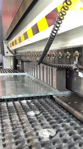 China's popular bending center, foreign customers marvel at Chinese technology #bendingmachine #cnc