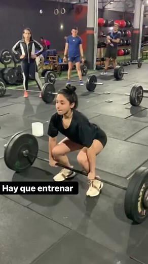 #crossfit #cross #crossfitter #crossfitgirl #girls #womenpower #women #power #viral #coach #tecnica #Pasion #entrenamiento #fitness #fit #Fuerza #foryou #foryourpage #motivacion #partner #box #wod #gym