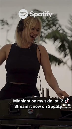 Midnight on my skin, pt. 2 Feat Miami DJ Mila Rubio