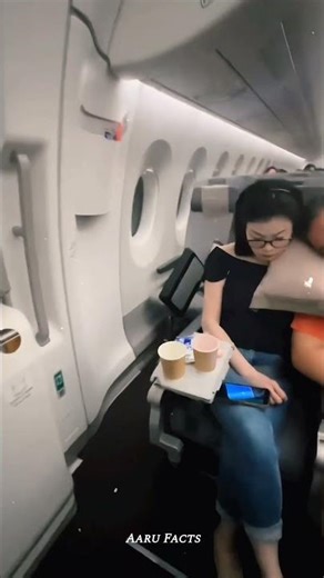 What if the plane's gate opens in the sky? #viral