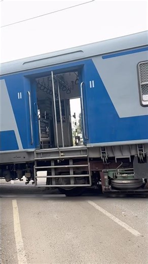 Train Sound Timer #indianrailways #slowmotion #asmrvideo #timerchannel #1minutevideo #stressrelief