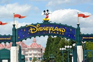 18 atrações da Disneyland Paris a não perder nos parques