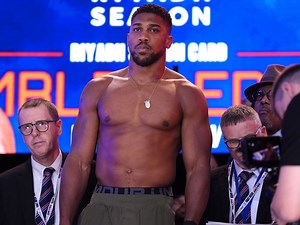 Anthony Joshua turns to high-profile training team for ‘colossal’ Jake Paul bout